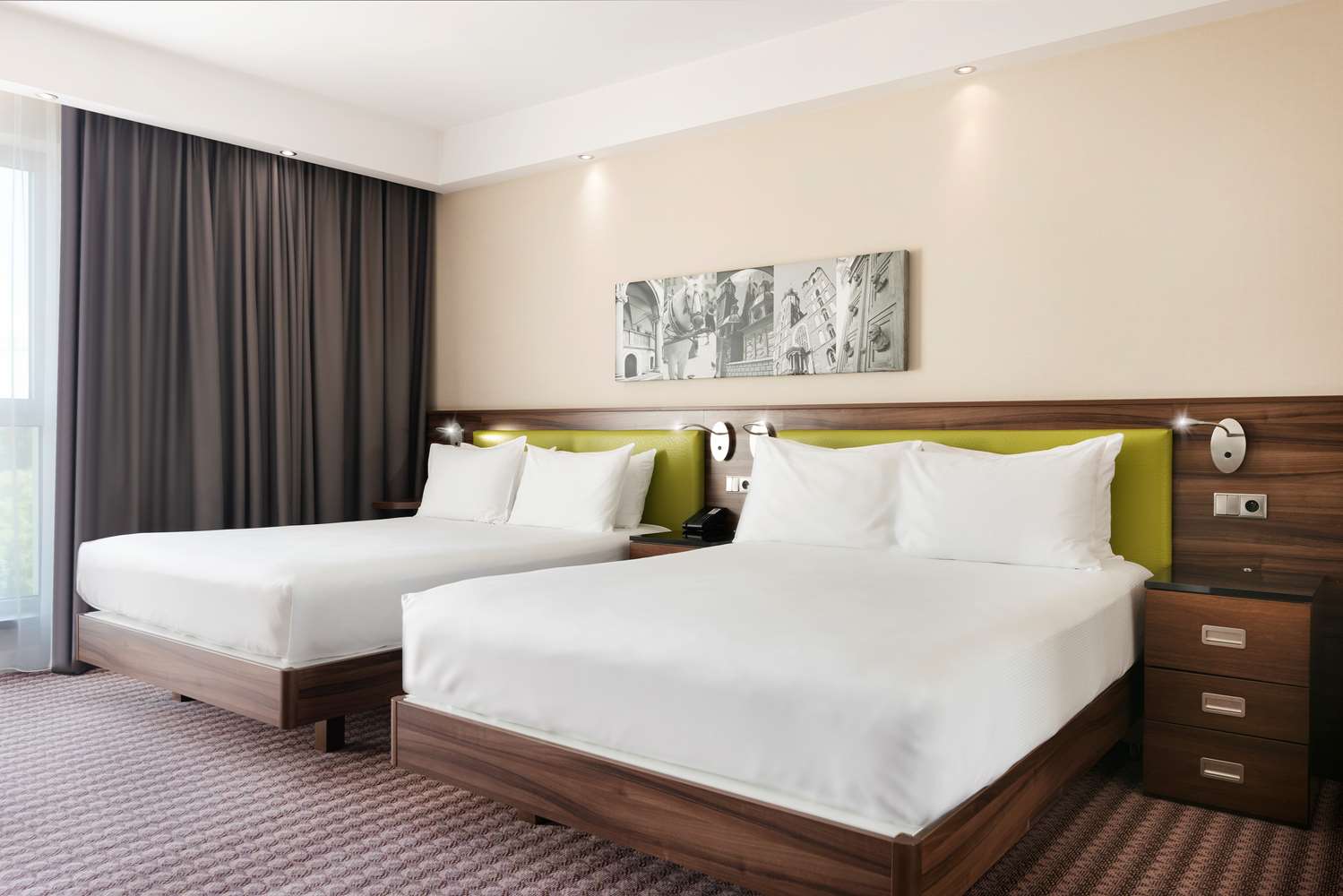 hampton by hilton krakow