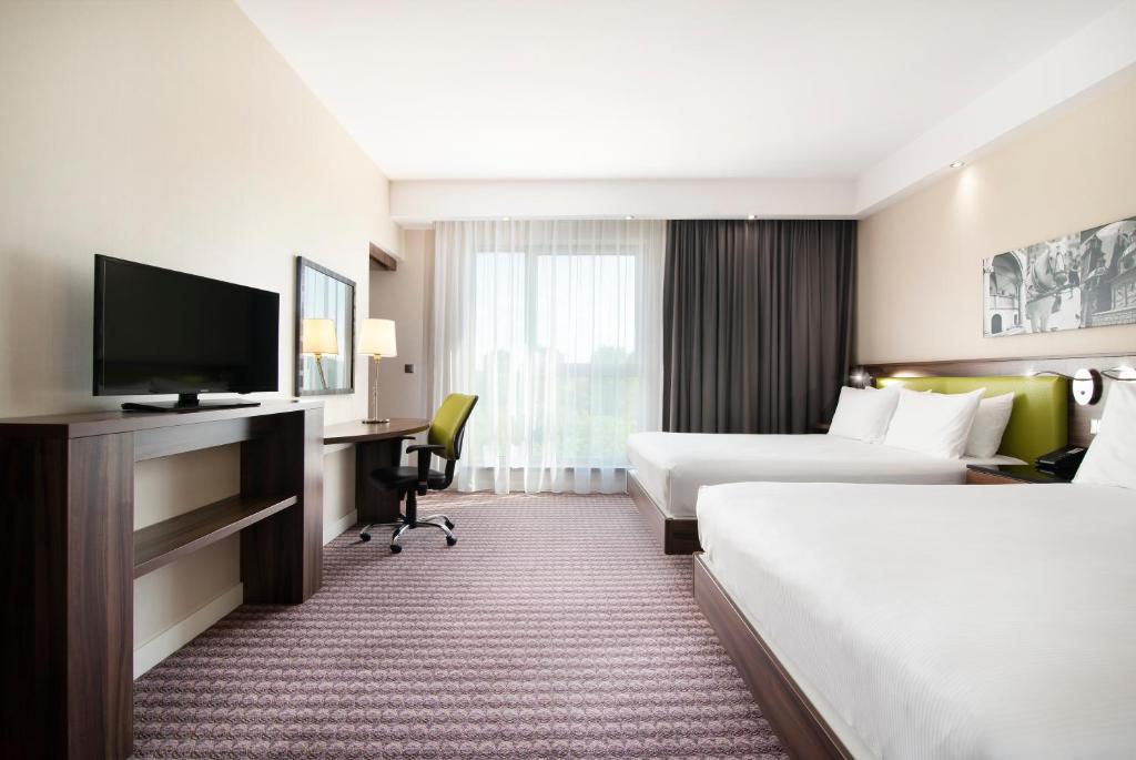 hampton by hilton krakow