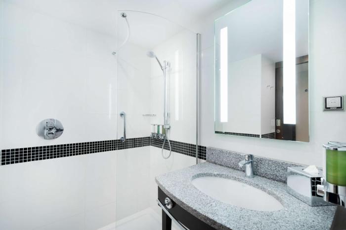hampton by hilton krakow