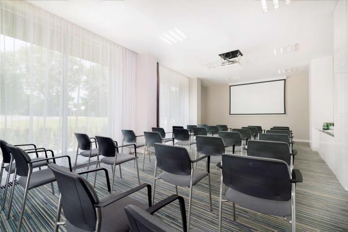 hampton by hilton krakow