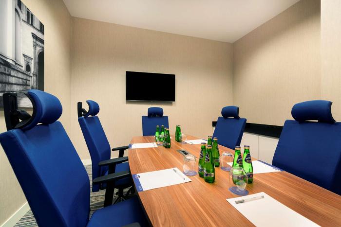 hampton by hilton krakow