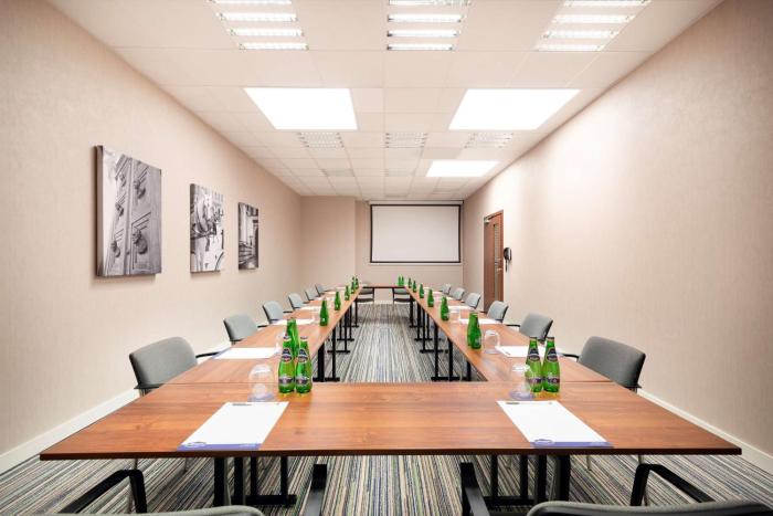 hampton by hilton krakow