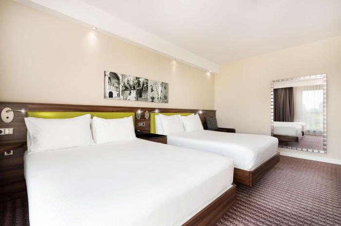 hampton by hilton krakow