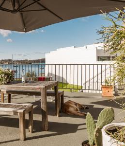 bay breeze boutique accommodation