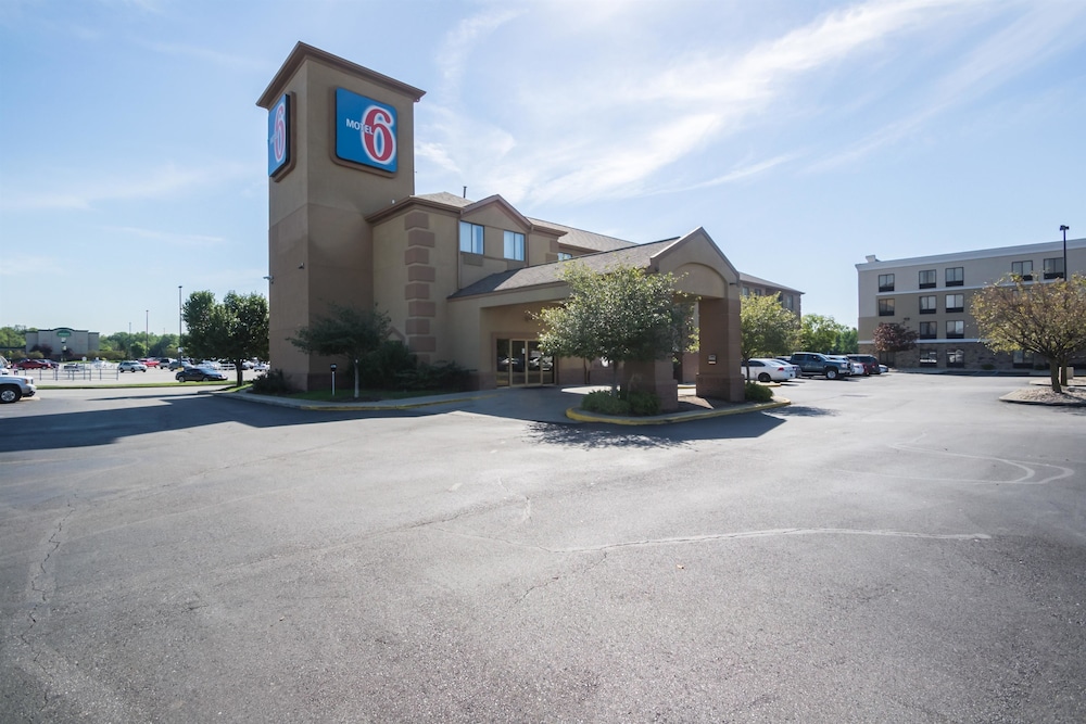 motel 6 indianapolis in airport