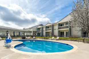 holiday inn ontario by ihg