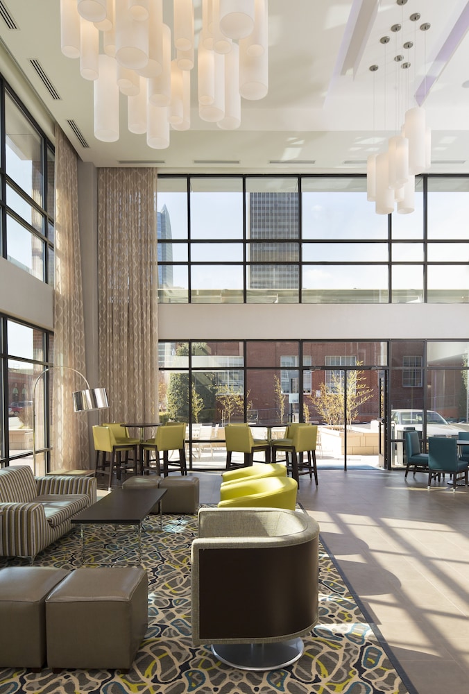 holiday inn express and suites oklahoma city dwtn