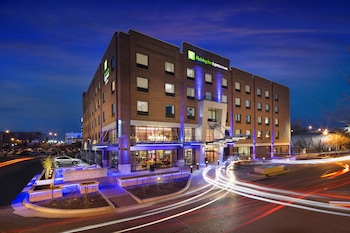 Holiday Inn Express And Suites Oklahoma City Dwtn,Oklahoma>>Bricktown,3 star