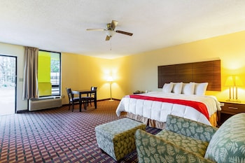 days inn atmore