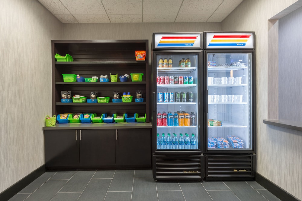 holiday inn express and suites norman by ihg