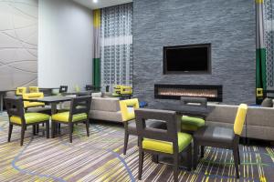 holiday inn express and suites norman by ihg