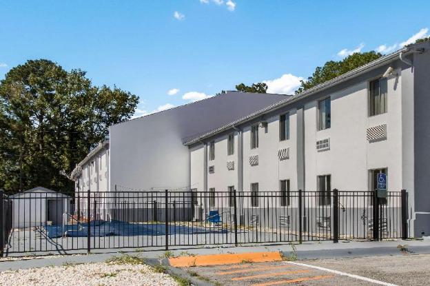 econo lodge cherry point