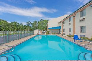 econo lodge cherry point