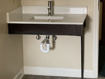 econo lodge cherry point