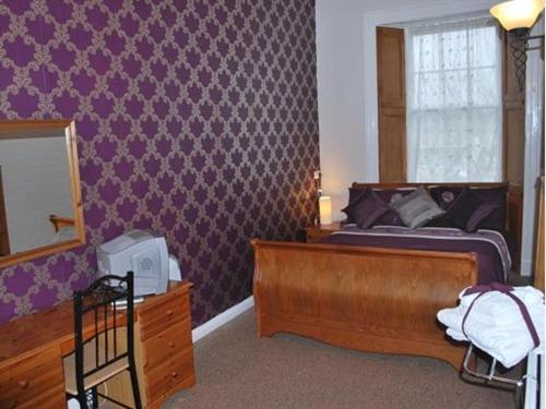 college guest house