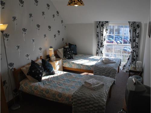 college guest house