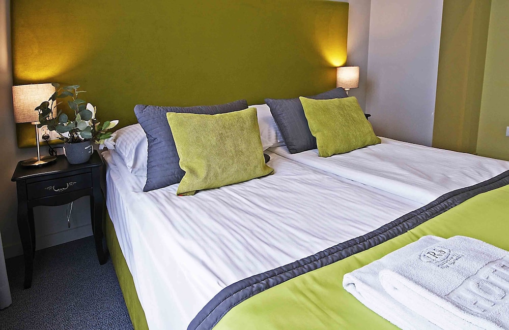 irs royal apartments apartamenty irs brabank