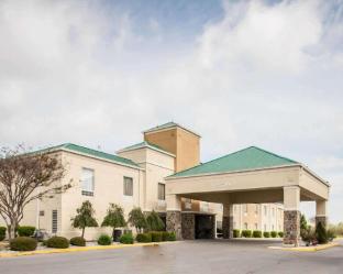 Quality Inn Hayti North,Kennett>>Hayti,3 star