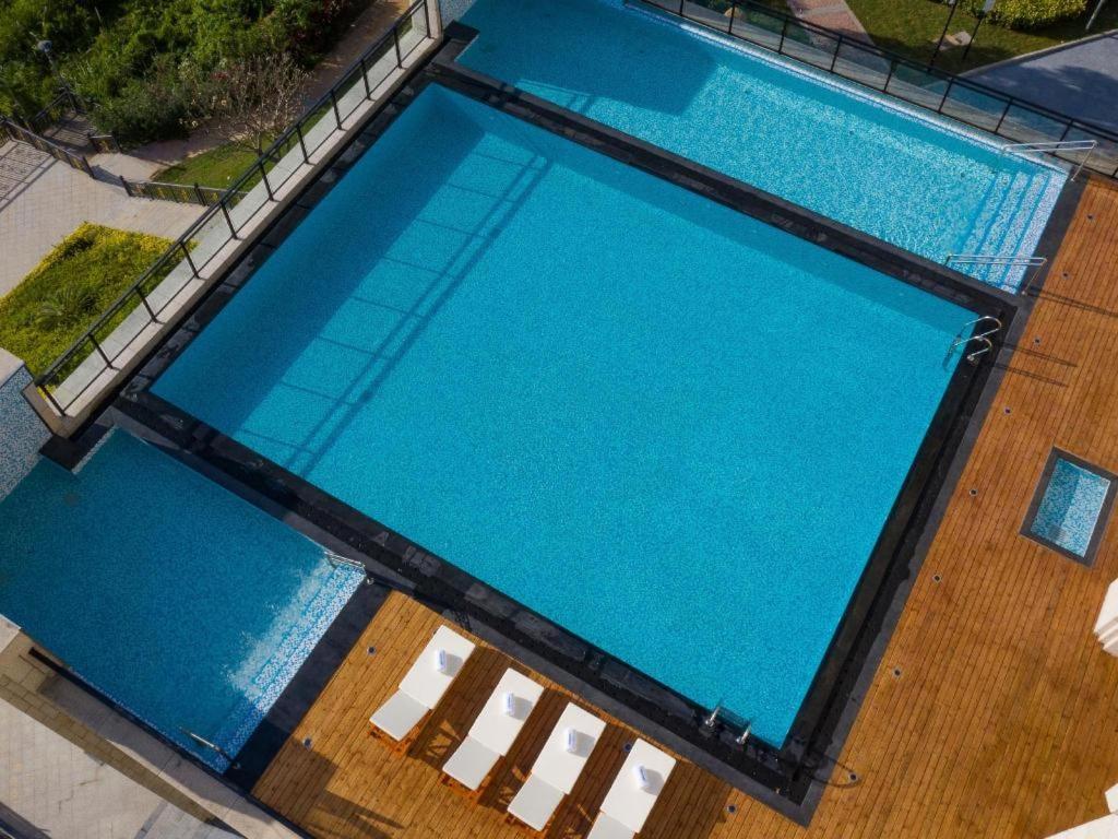 hampton by hilton sanya weiming lake park