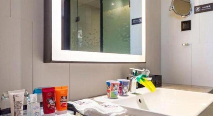 hampton by hilton sanya weiming lake park