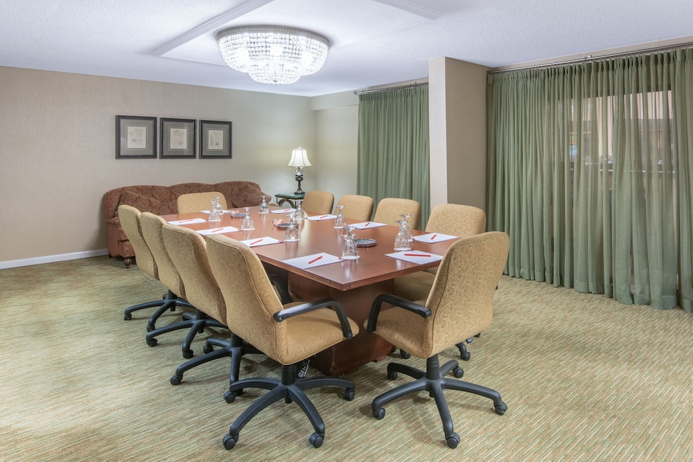 crowne plaza hotel hickory by ihg