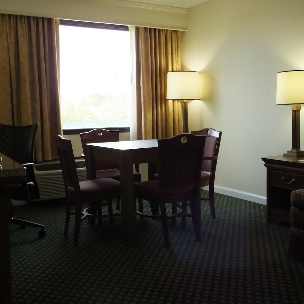 crowne plaza hotel hickory by ihg