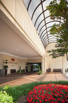 Crowne Plaza Hotel Hickory By Ihg,Conover>>Catawba,4 star
