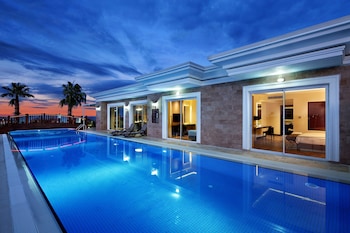 Bellis Deluxe Hotel,Tasliburun Mevkii,5 star