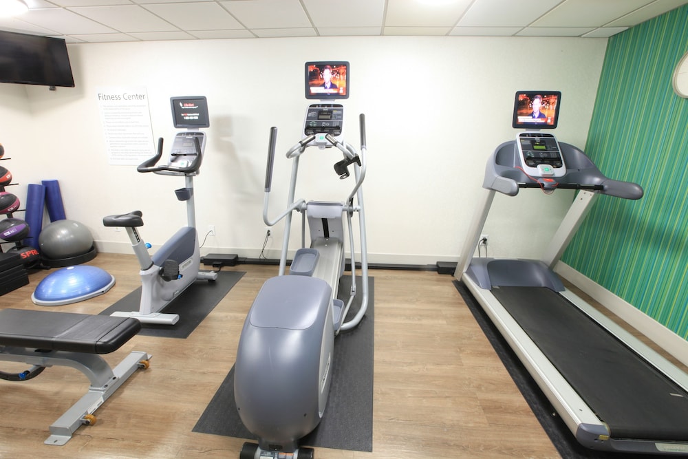 holiday inn express hotel and suites chattanooga hixson by ihg
