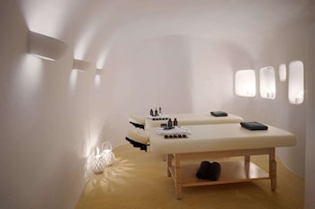 dome santorini resort and spa