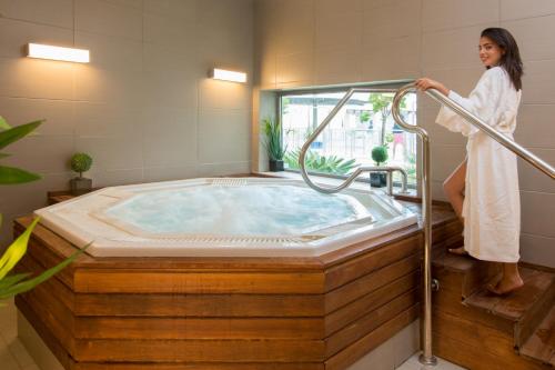 leonardo plaza ashdod