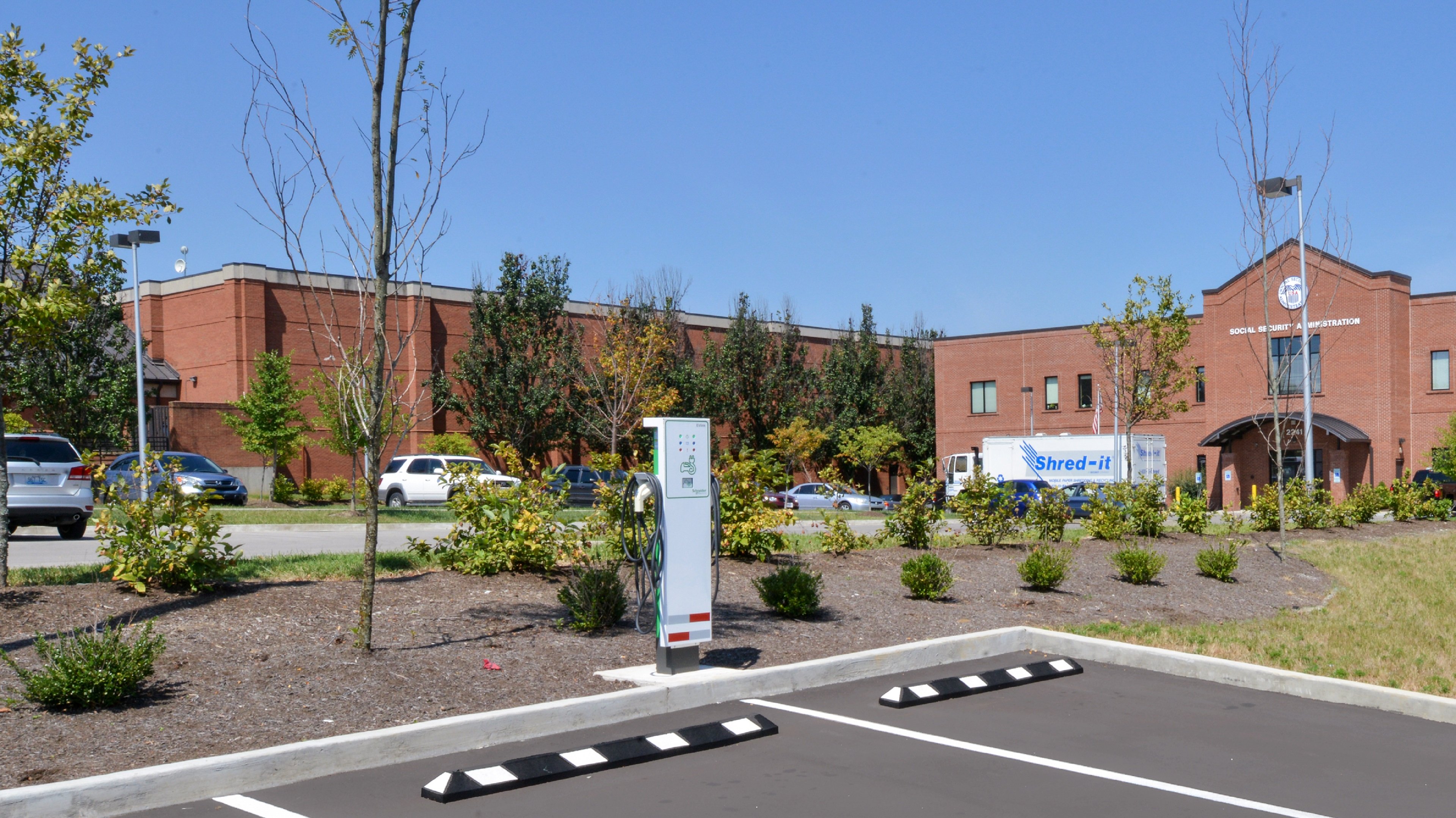 holiday inn express and suites lexington east winc