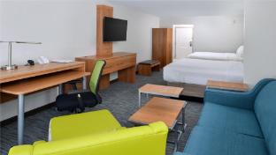 holiday inn express and suites lexington east winc