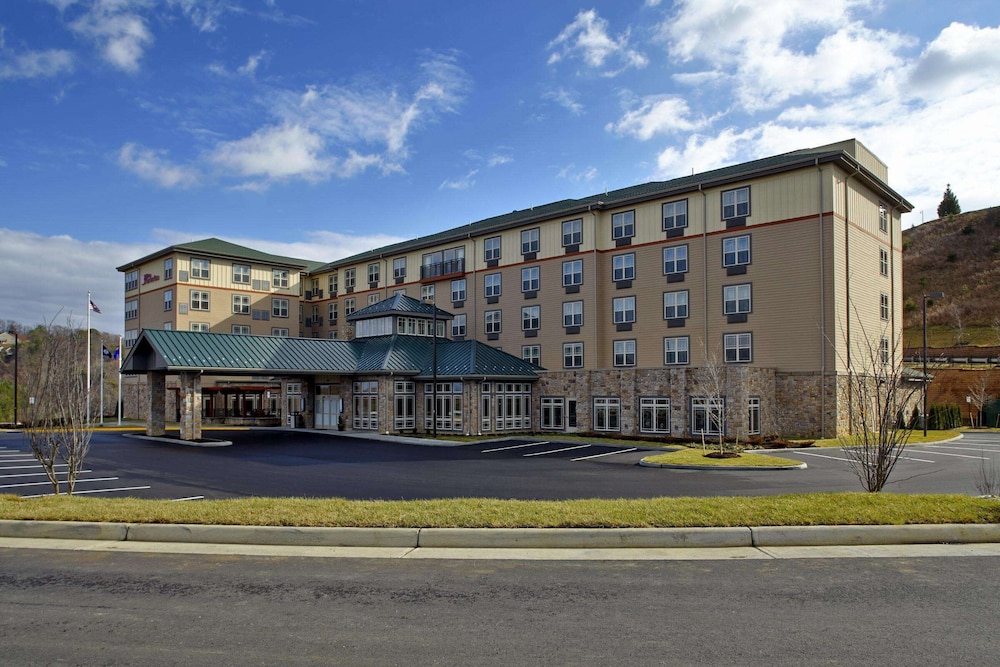 Hilton Garden Inn Roanoke,Roanoke>>Cave Spring,3 star
