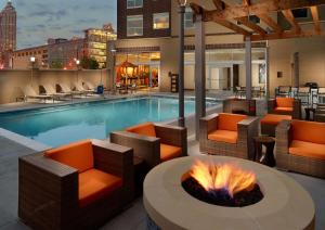 Hyatt House Atlanta Downtown,Downtown Atlanta>>Atlanta,4 star