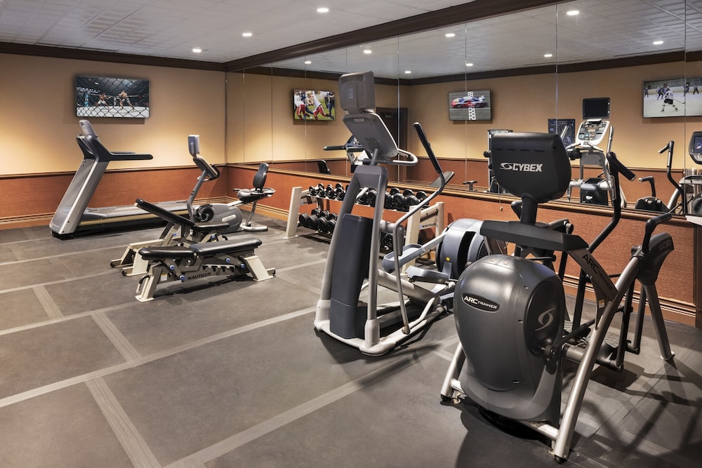 Horseshoe Lake Charles,Near North Beach Interstate 10,4 star