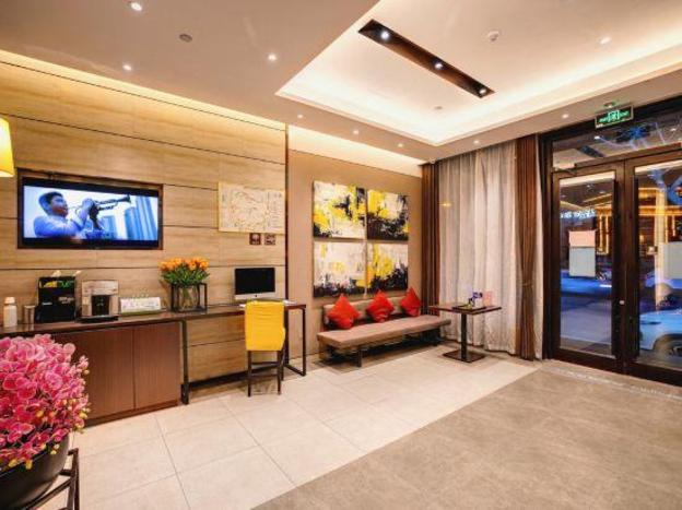home inn plus yinan lishan road county government