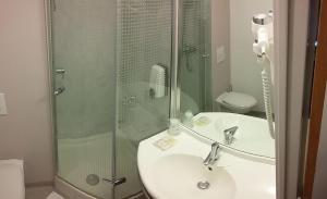 akena city paris nord saint witz