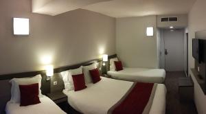 akena city paris nord saint witz