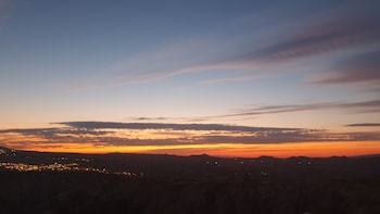 sinasos palace cave hotel