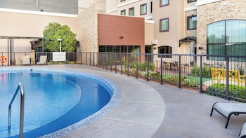 Staybridge Suites Chihuahua By Ihg,Fashion Mall>>Chihuahua,3 star