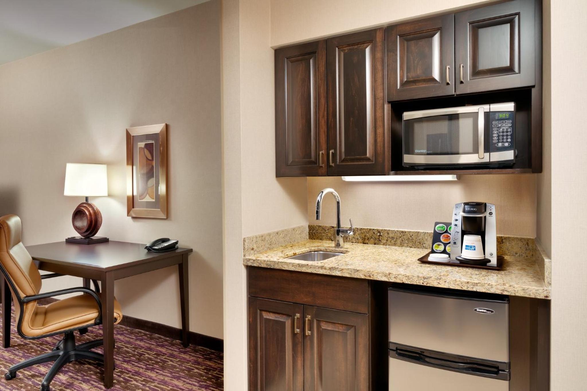 holiday inn express and suites billings by ihg