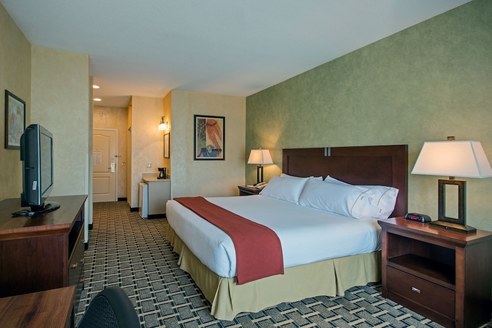 holiday inn express and suites youngstown n warren niles by ihg