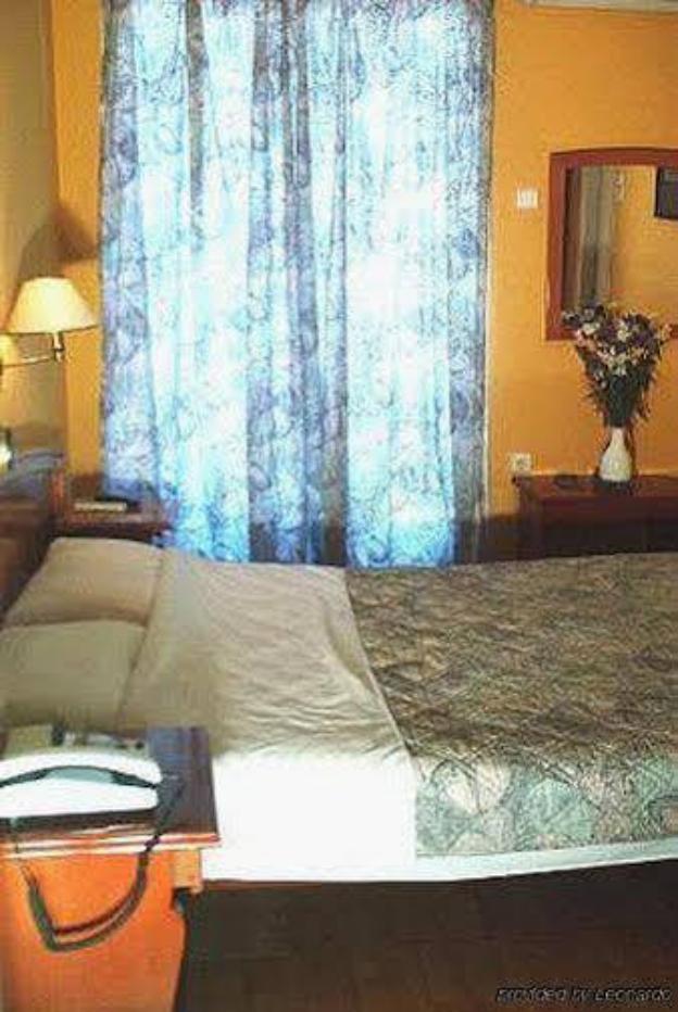 miramare hotel eretria