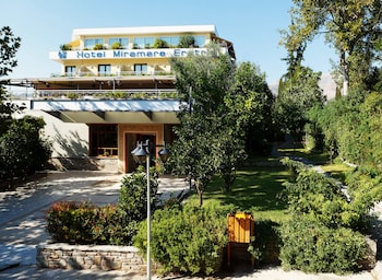 miramare hotel eretria
