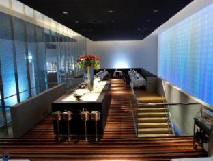 Plaza Premium Grand Winston,Rijswijk>>Delft,4 star