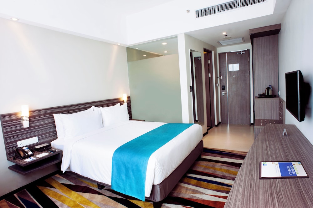 holiday inn express surabaya centerpoint by ihg