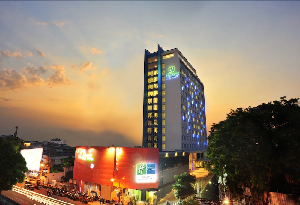 holiday inn express surabaya centerpoint by ihg