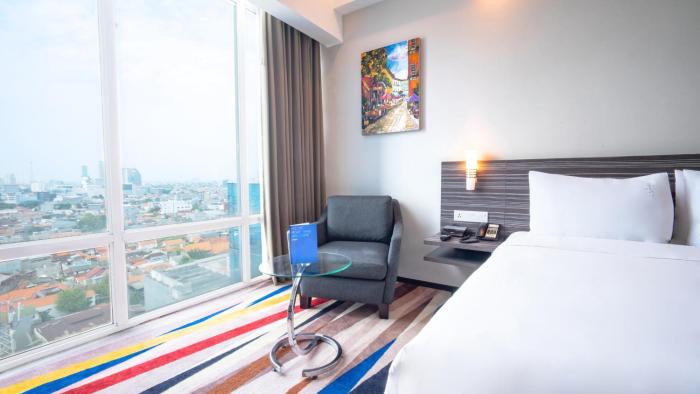 holiday inn express surabaya centerpoint by ihg