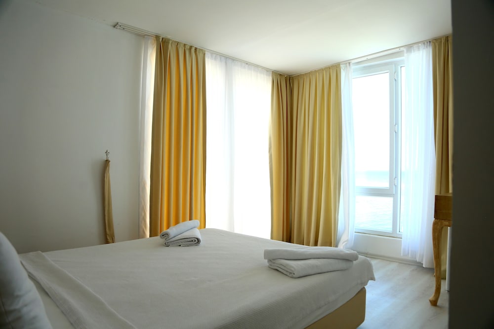 olimpos beach hotel by rrhandr